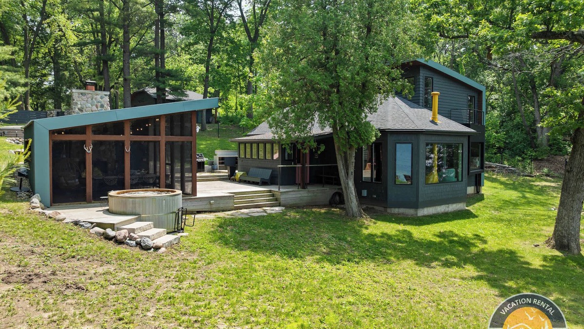 Elkhorn House | Little Vega on Lake Wandawega