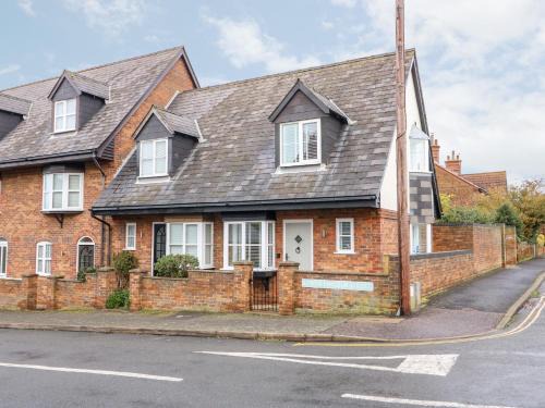 Hunstanton House | Little Wash Cottage