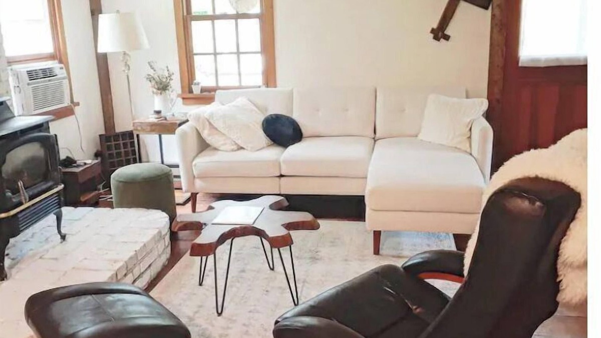 Germantown House | Little White House - Private near Hudson & hiking