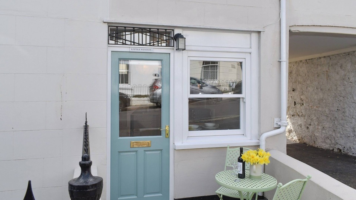 Charmouth Cottage | Little Winton, Charmouth
