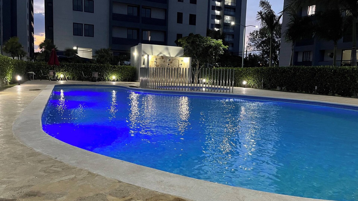 Punal Condo | LIVERA RD 1 BEDROOM APARTMENT. 10 MINUTES FROM AIRPORT AND HOMS