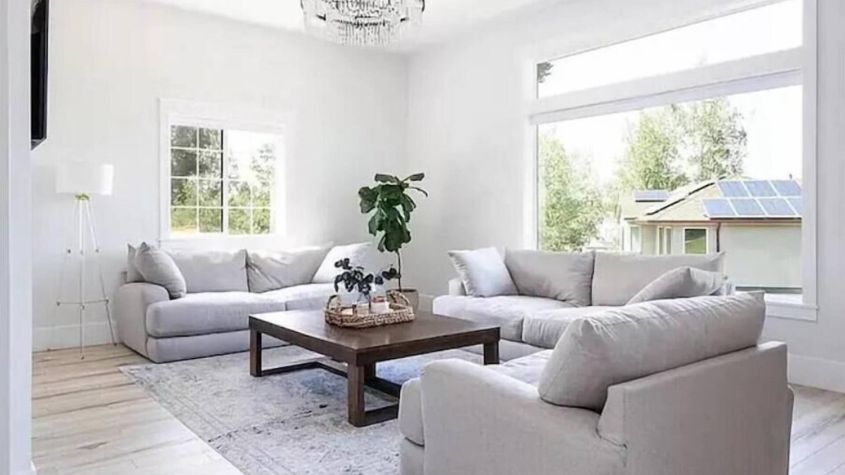Northwest Arvada House | Live it Up! Pure Lux W Private Pool/Spa & Game Center!