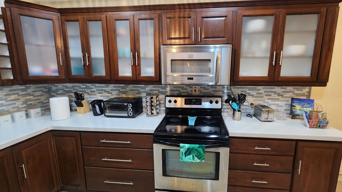 Maraval House | Live Like a Local in This Chic 2-Bedroom Maraval Escape!