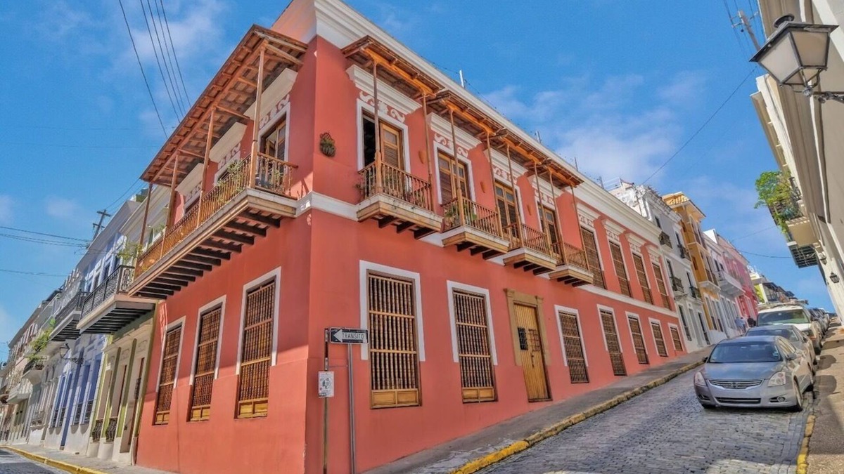 Mercado Apartment | Live Your Best Life In An Actual Palace