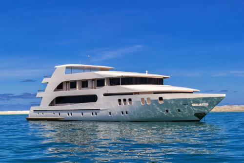 Male Boat Rental | Liveaboard Adora