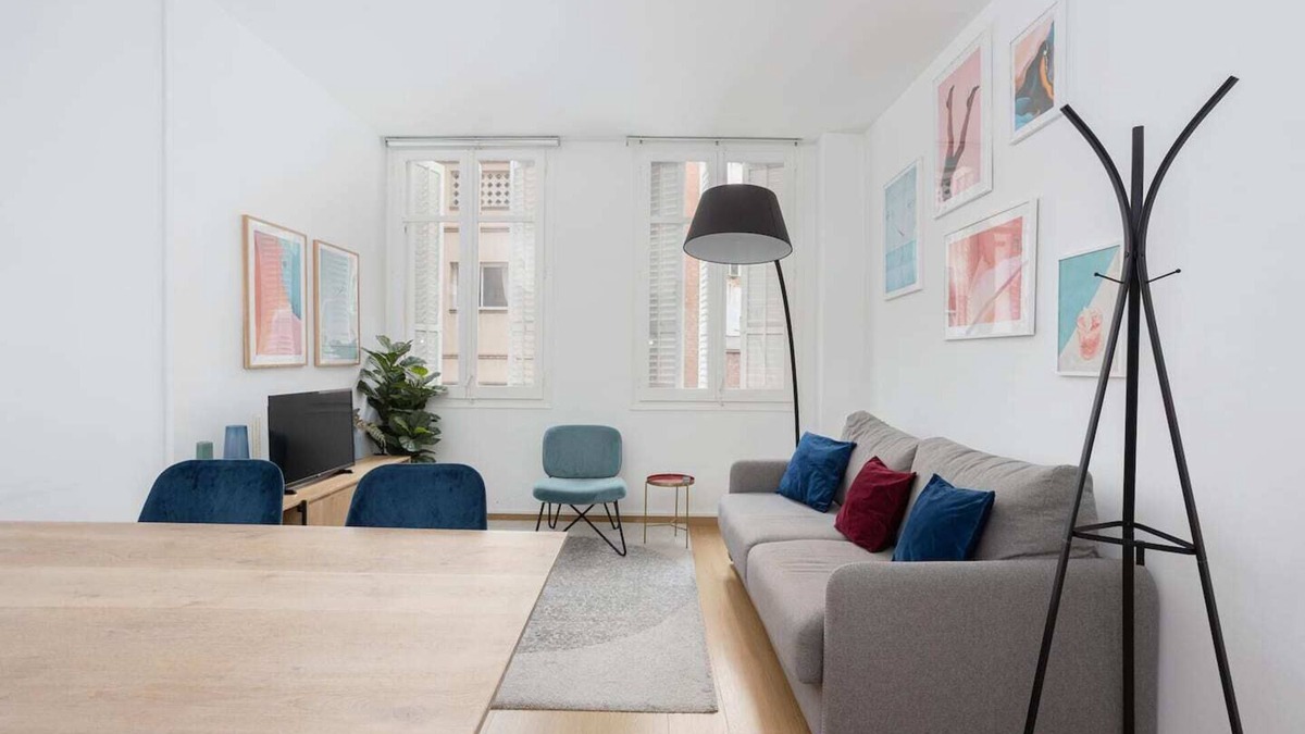 El Baix Guinardo Apartment | Livefull 2 bedroom in Trendy Gracia