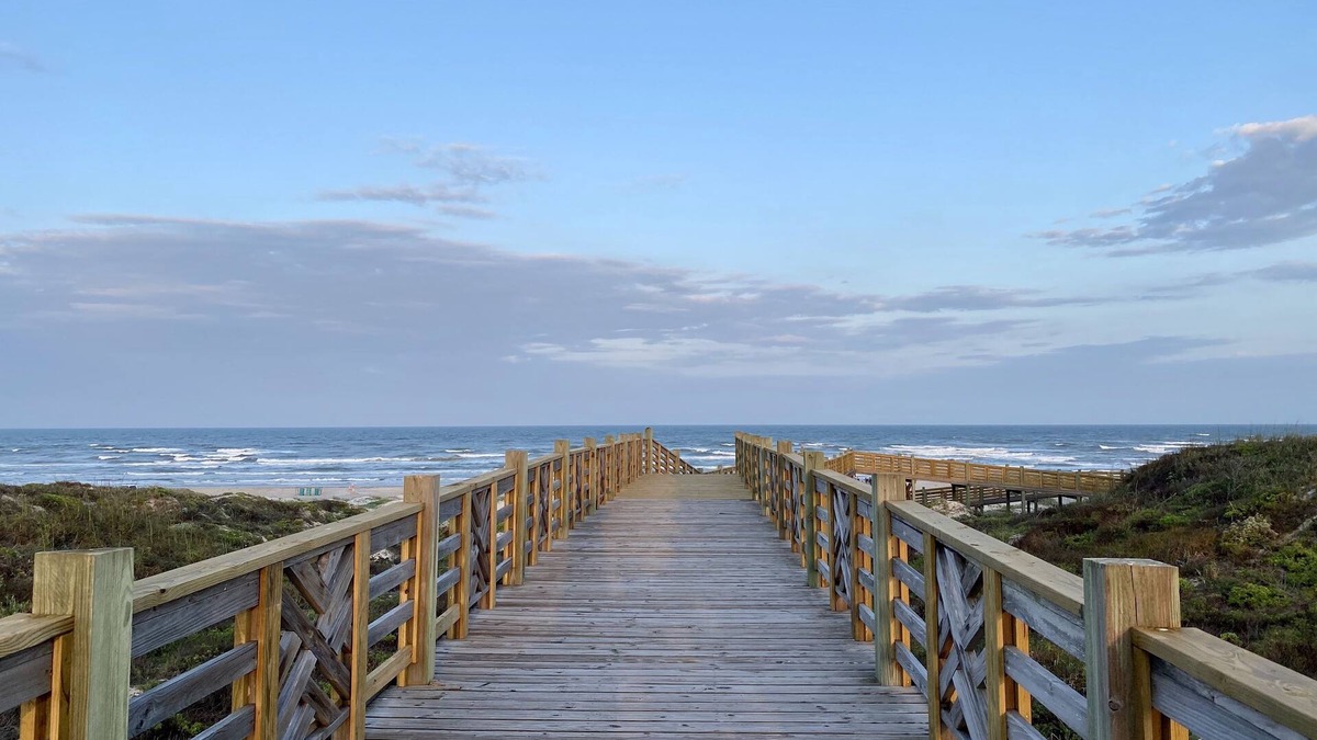 Corpus Christi Condo | Lively Beach