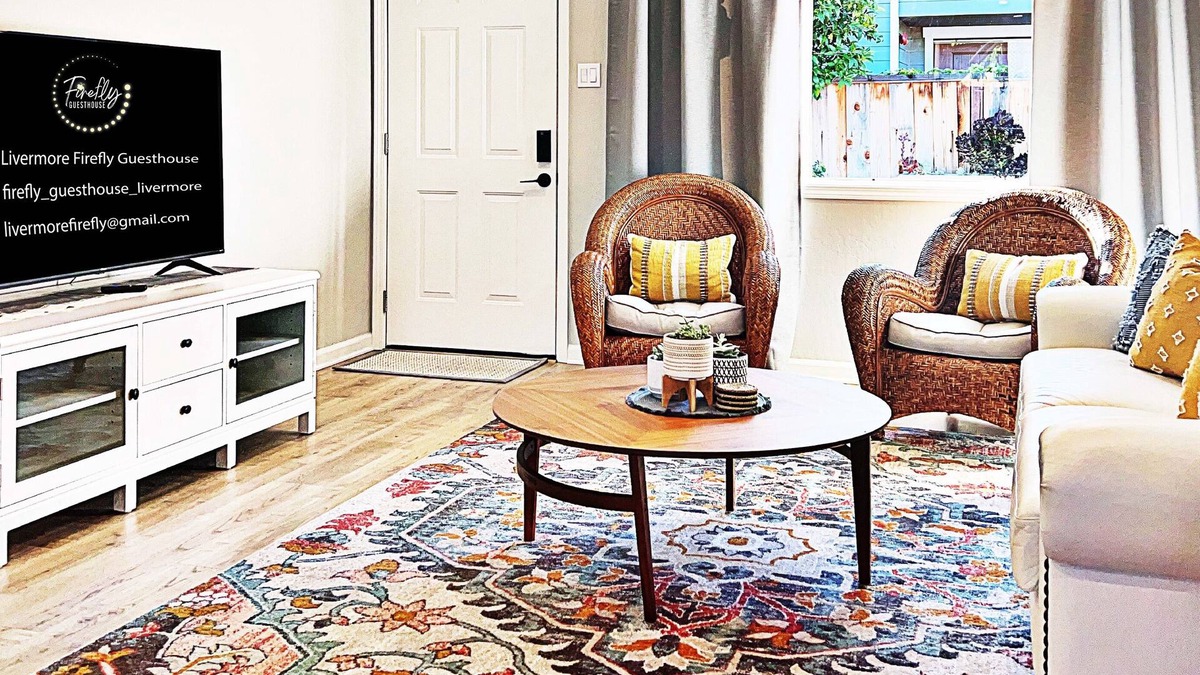 Livermore Apartment | Livermore Firefly Guesthouse - Family Friendly - near Downtown!