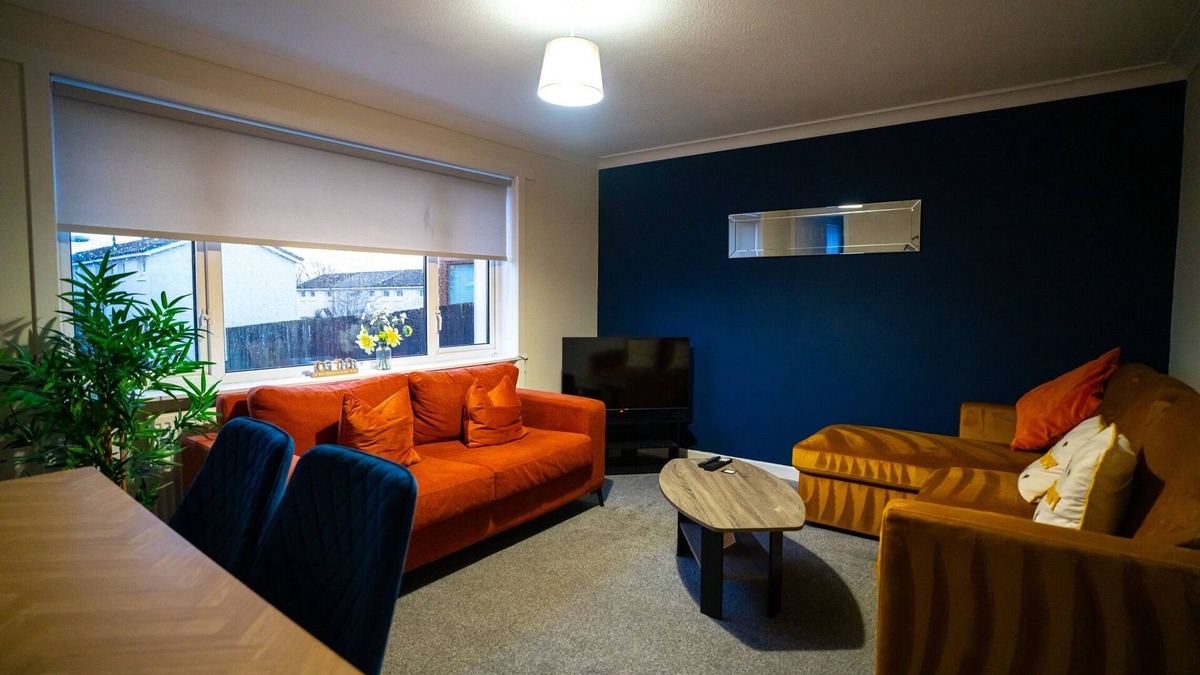 Livingston House | Livi House - Snug Modern Home in Livingston