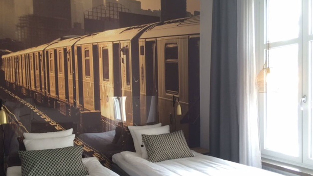 Orebro Hotel | Livin Station
