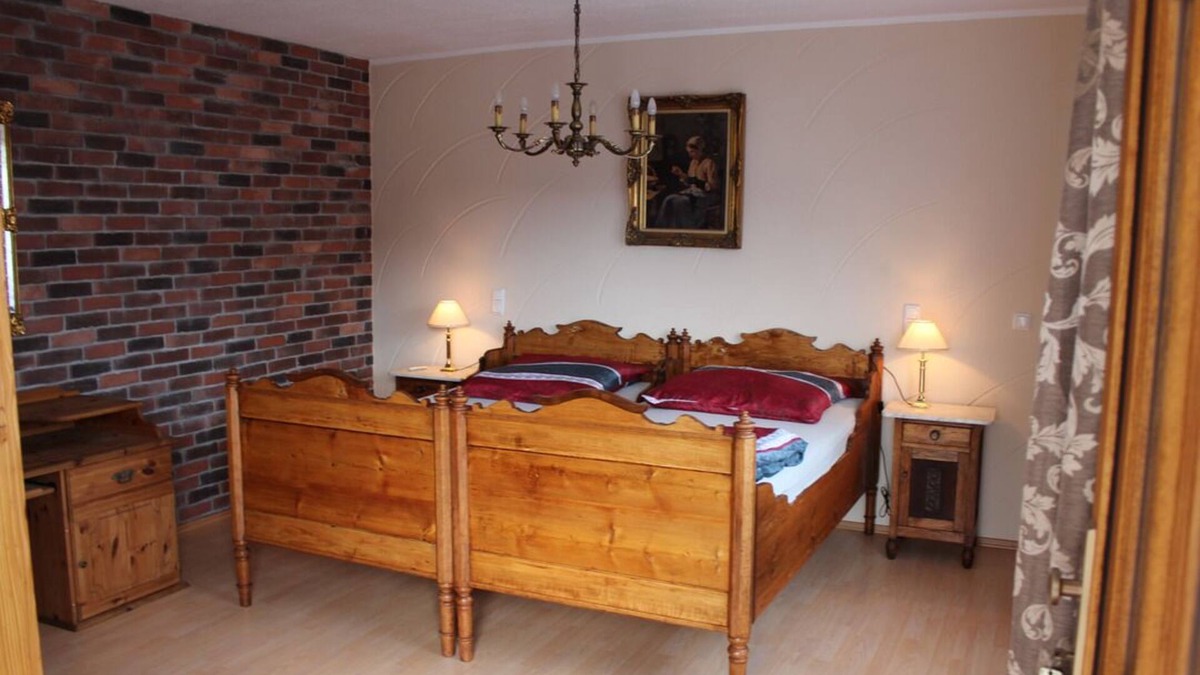 Flonheim Apartment | Living with Weck, Worscht and wine