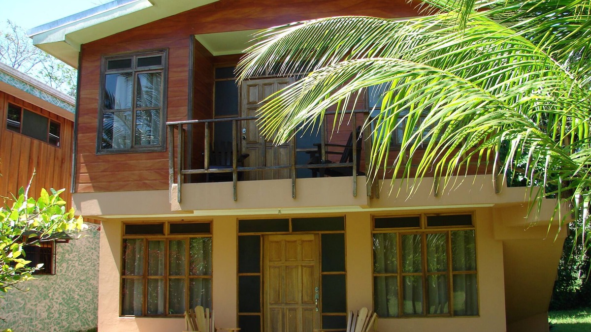 Cahuita Apartment | Living in the Caribbean