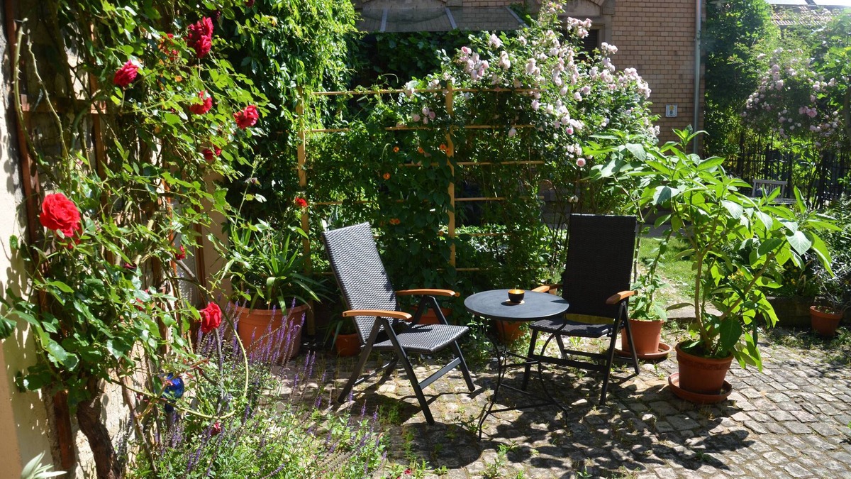 Armsheim Apartment | Living in the former Mediterranean winegrower's homestead