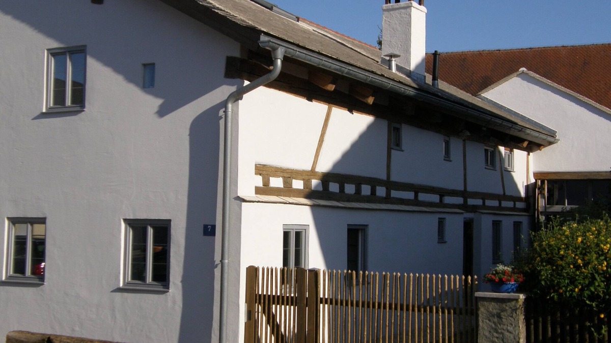 Schernfeld House | Living in the listed house like grandma without having to compromise on comfort