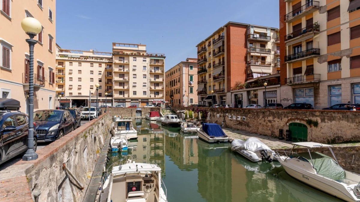 Venezia Nuova Apartment | Livorno- Venice Neighborhood Lovely Apartment!