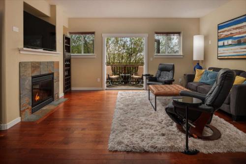 Metzger House | Lizzie Court