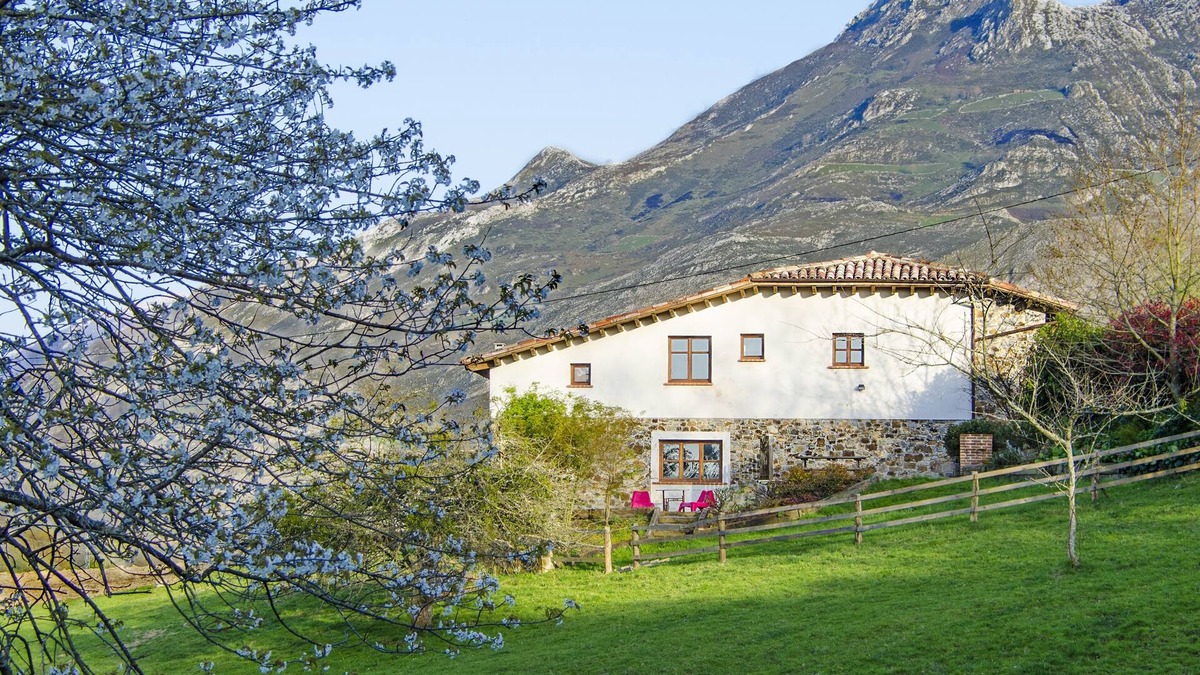 Puente Nuevo Other | Llanes, Farmhouse, full nature.