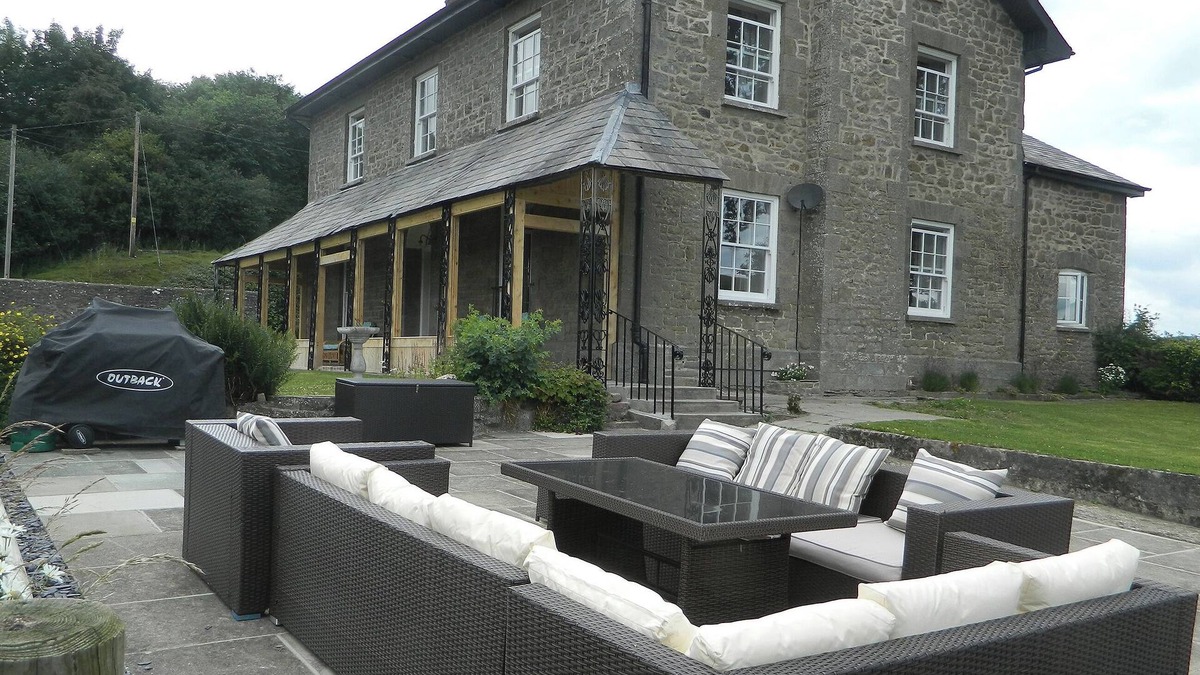 Llandrindod Wells Cottage | Llansantffraed House