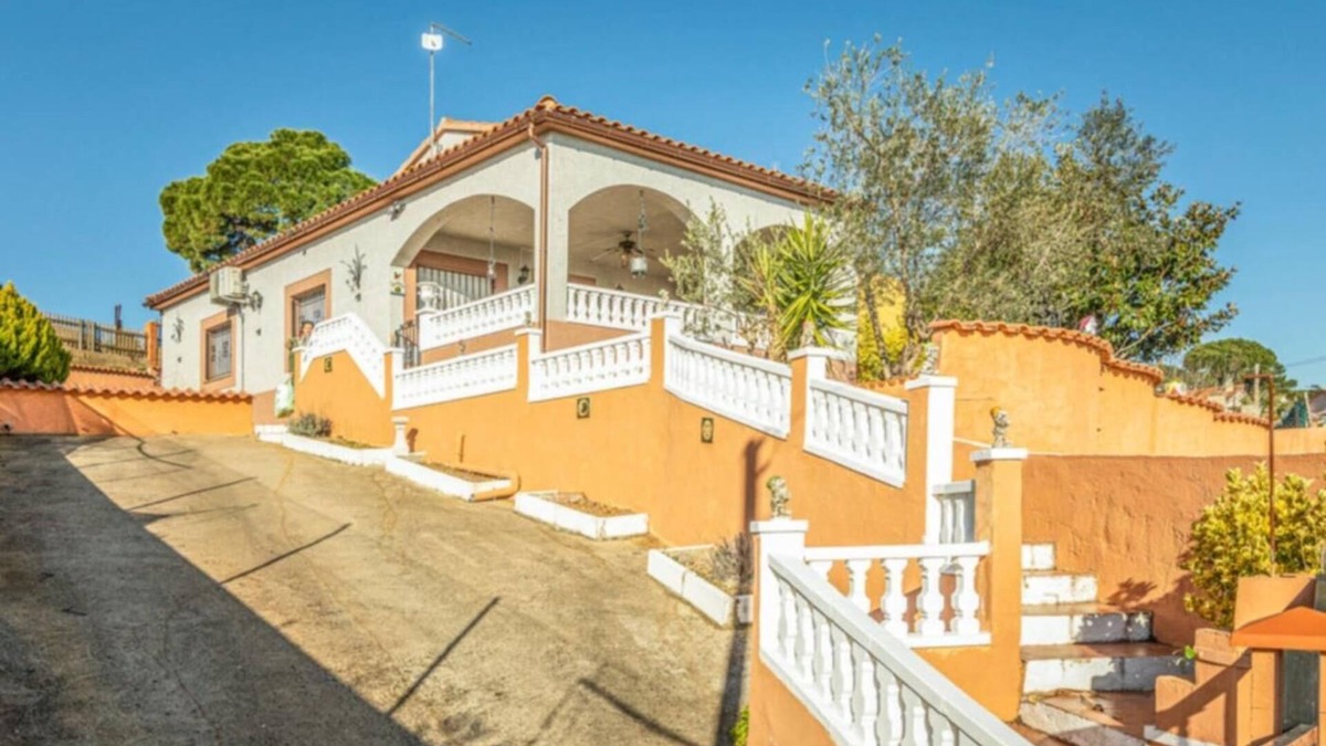 Macanet de la Selva Villa | Lloret Holiday Rentals Villa Olombel