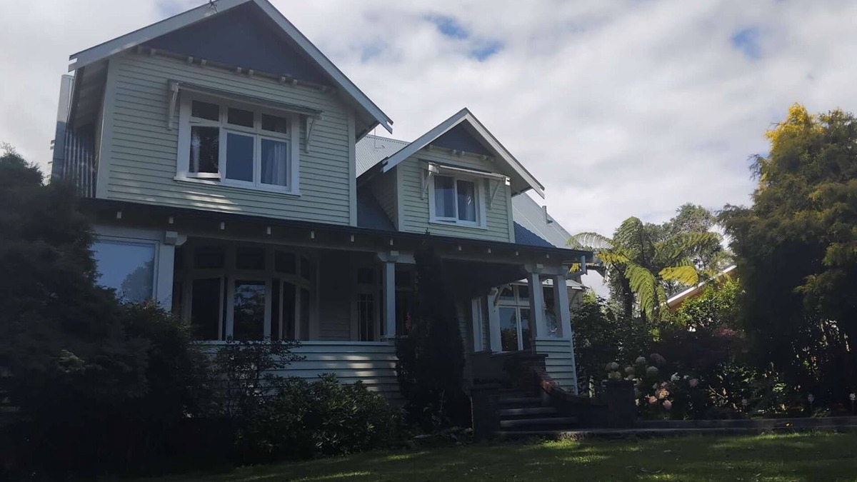 Westport House | LLU Homes C