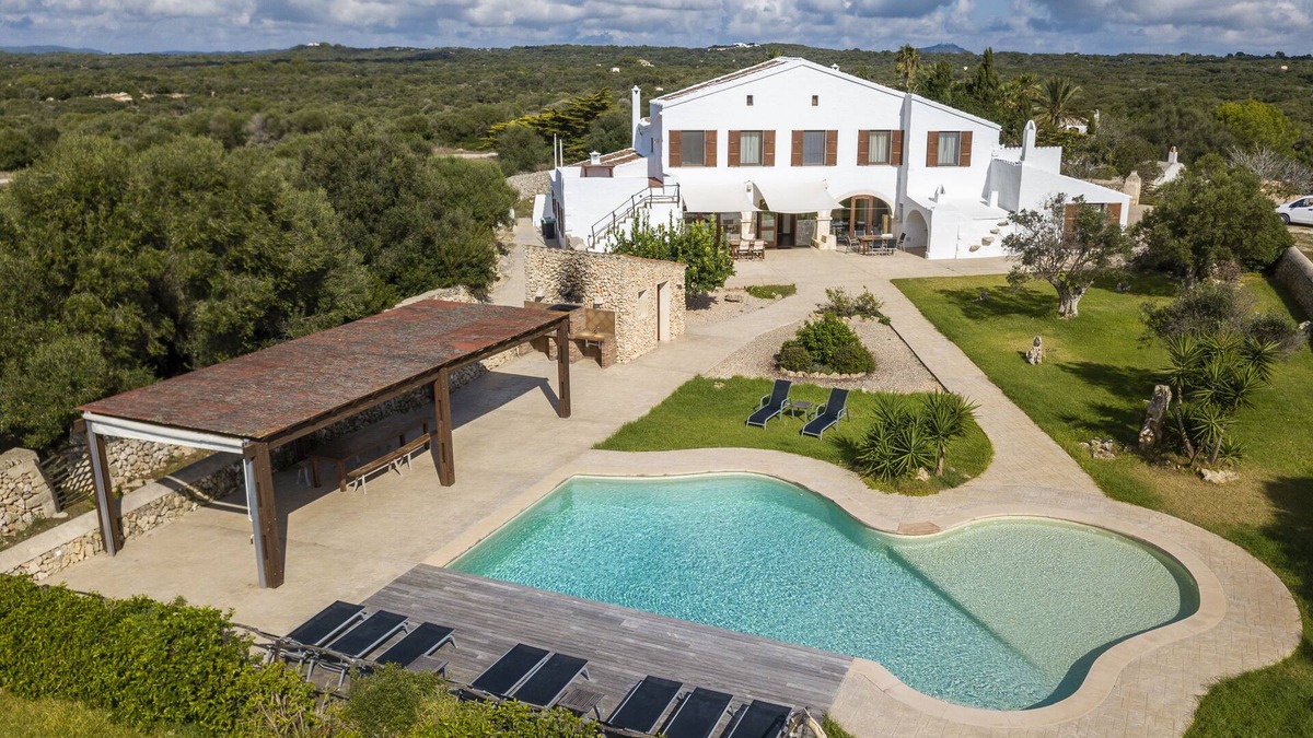 Alayor Cottage | Llucalari Nou, traditional country house with private pool
