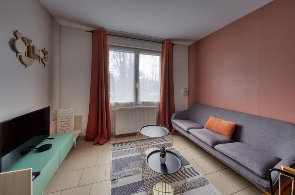 Peronne House | LnBnB - Petite maison au cœur de Péronne - Face aux étangs