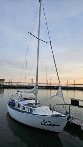 Vinne Boat Rental | Loď u Jančúra