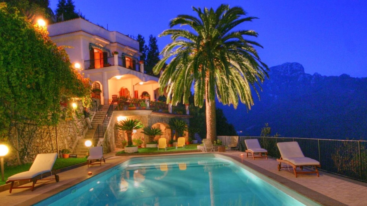 Ravello Villa | Lo sguardo sul mare, Luxury Ravello Villa, Private Pool, Great View, parking