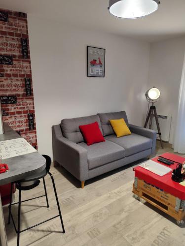 Montreuil-Bellay Apartment | Loc126