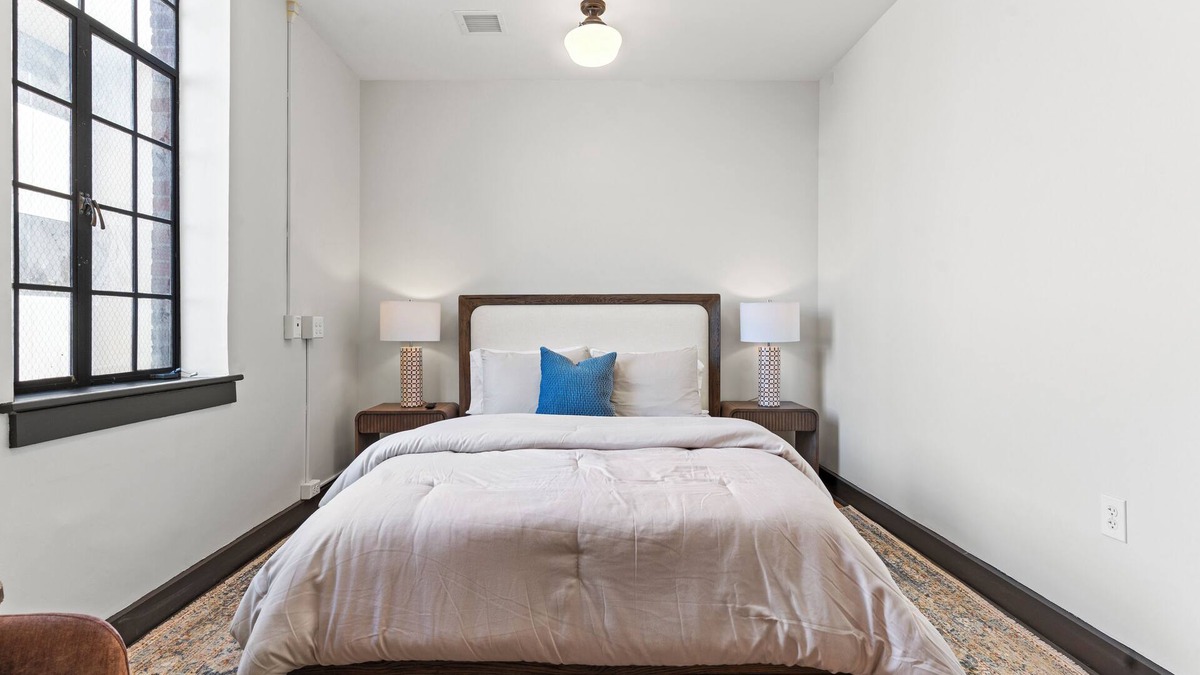 Newark Apartment | Local Discounts!-The Revitalized Newark Arcade
