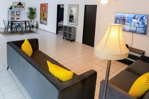 Gobernador Pinero Apartment | Local Nest in San Juan