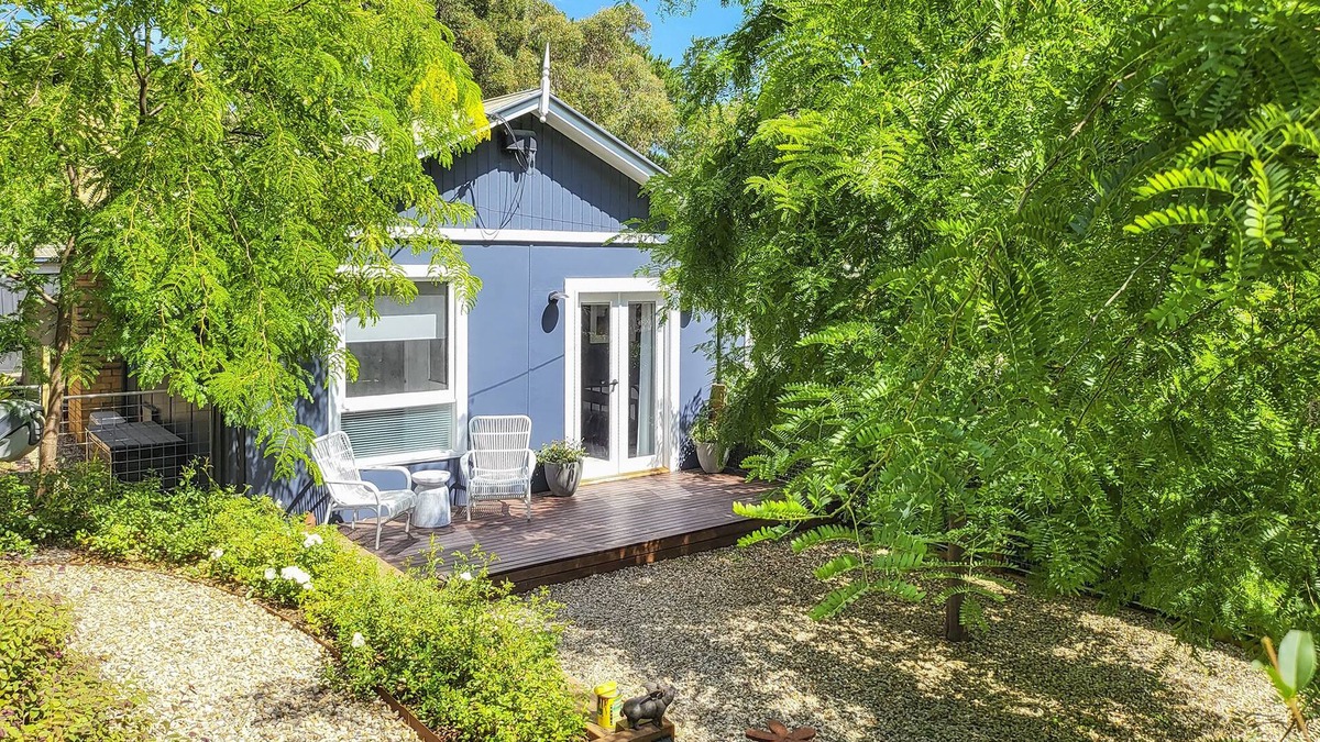 Hepburn Springs Cottage | Locarno Cottage at Hepburn Mineral Springs Reserve