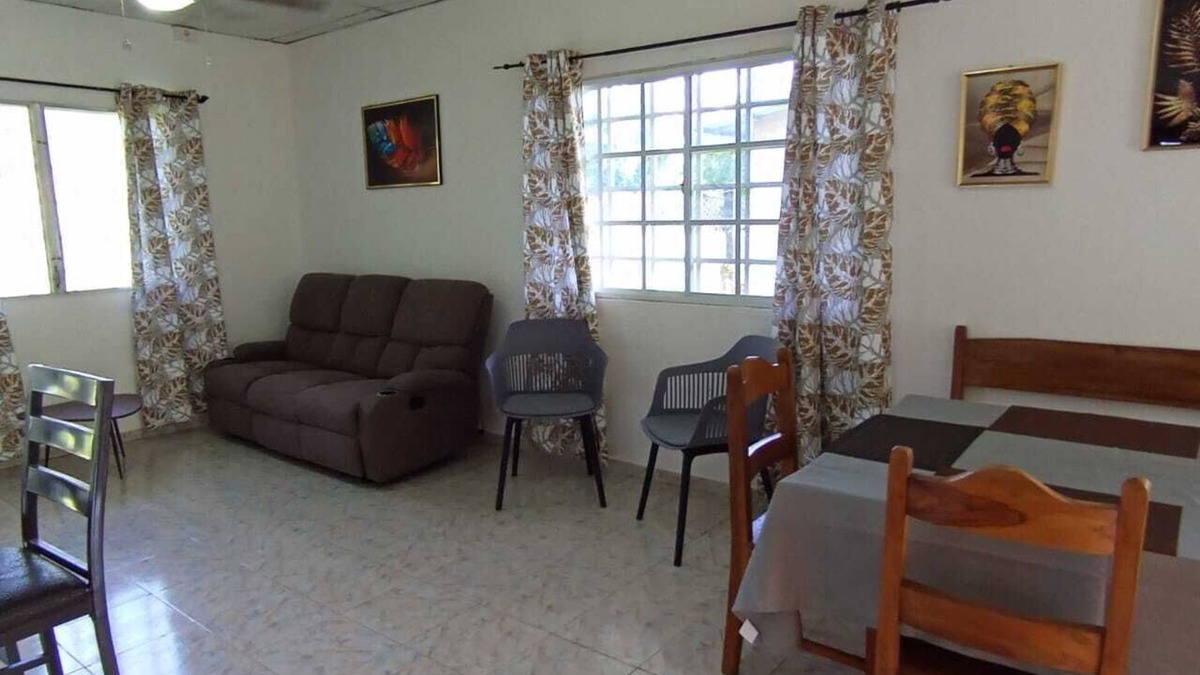Boqueron House | Located Doña Fela varital de Boqueron, Bugaba.nAir conditioning and wifi.nnnn