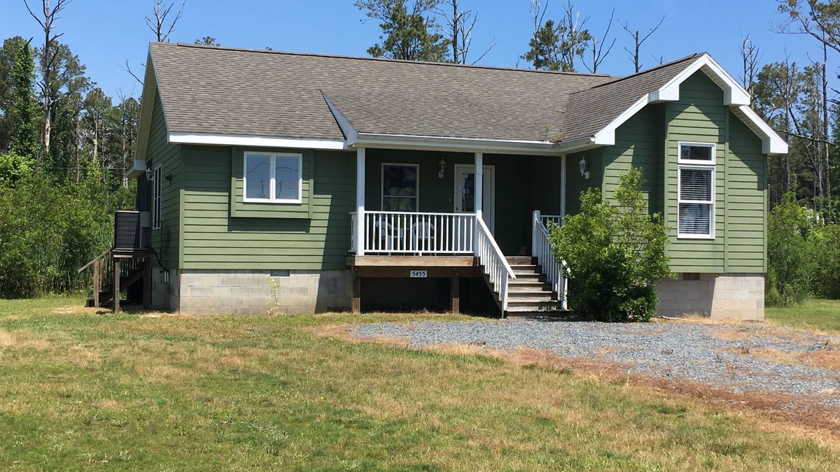 Piney Island House | LOCATED IN THE CLOSEST NEIGHBORHOOD TO THE BEACH!