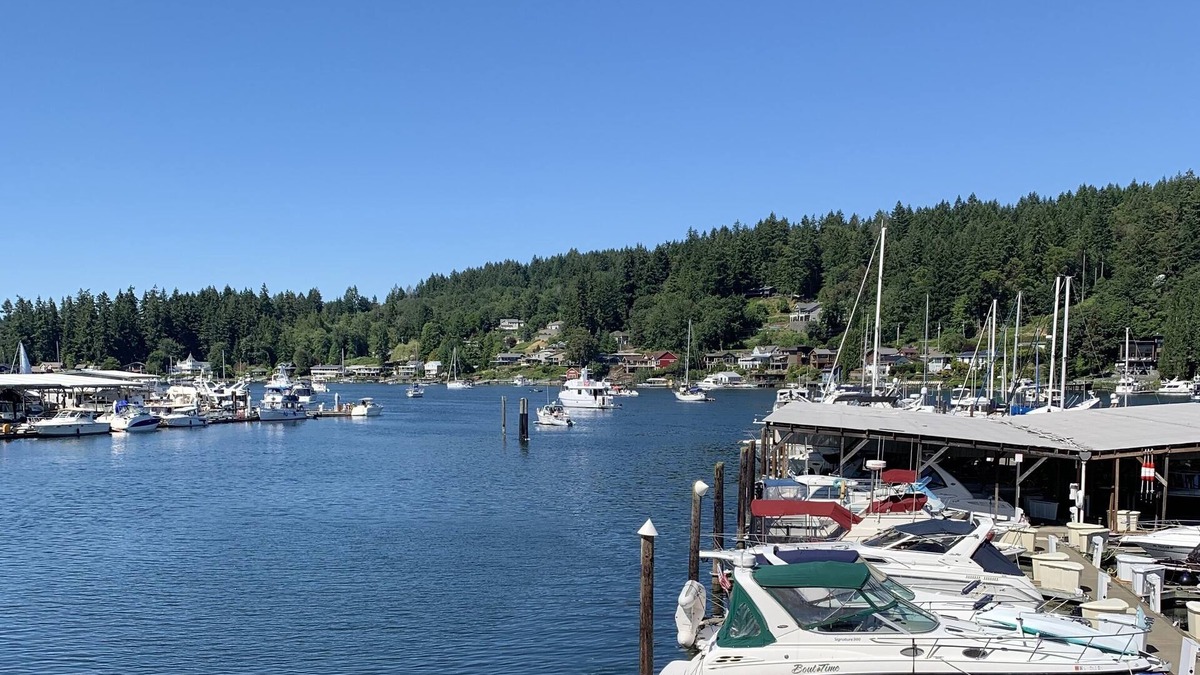 Gig Harbor House | Located in the Heart of Historical Gig Harbor, next to Skansie Brothers Park
