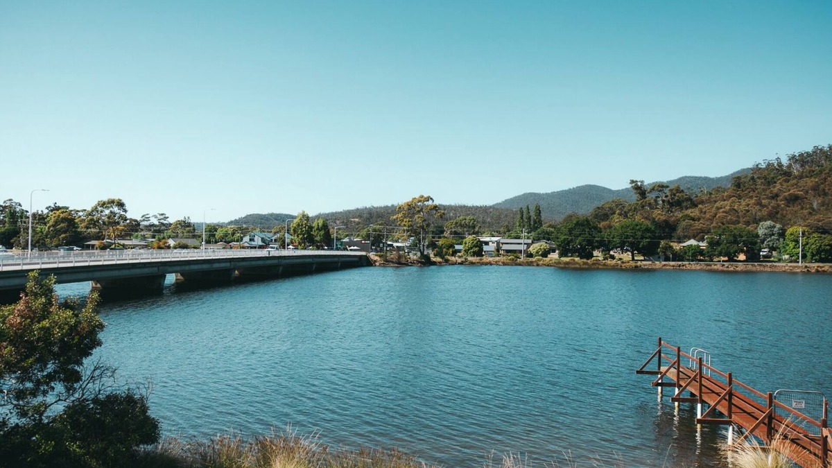 Orford House | Located on the banks of the Prosser River; just a short walk to local amenities.