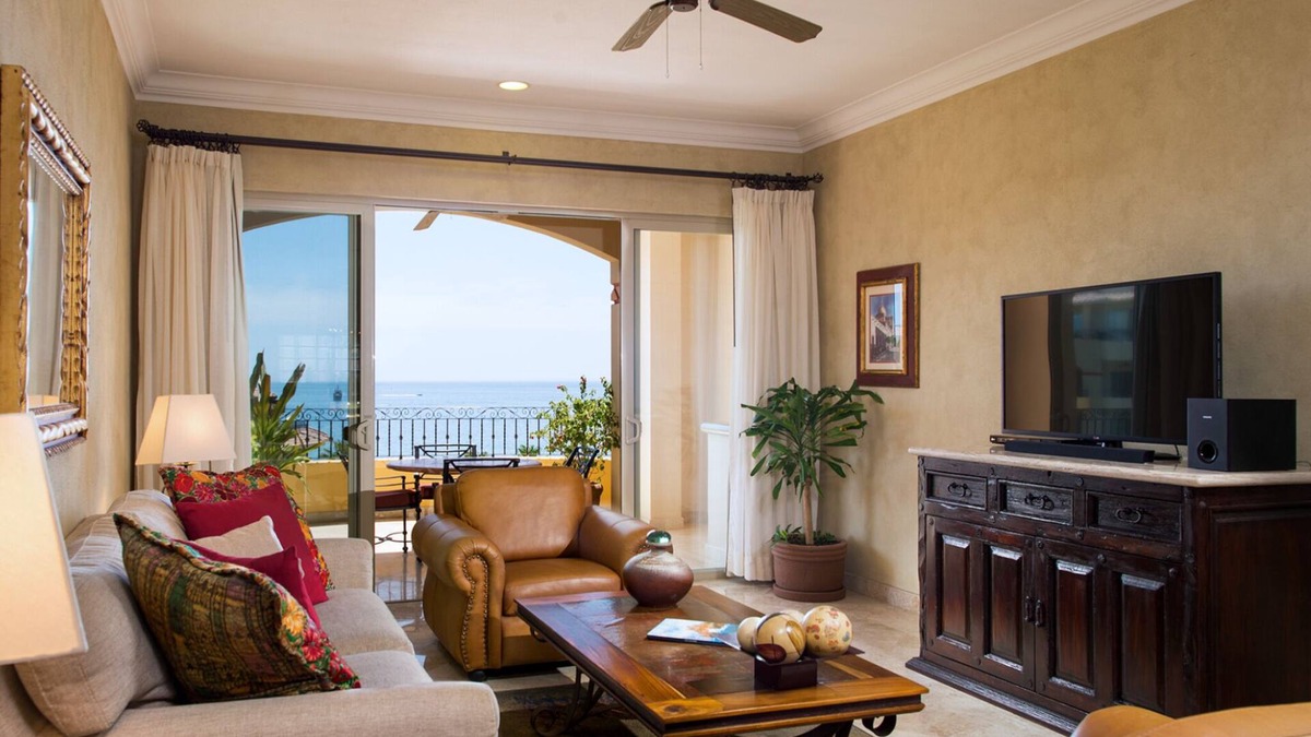 Santa Rosa House | Located on the Pristine Medano Beach