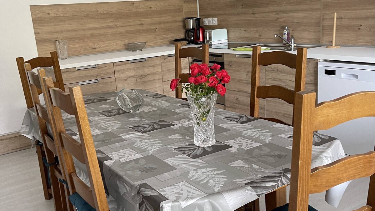 Camblain-Chatelain Apartment | Location Appartement 5 Pers. Avec Piscine Chauffée "pinson"