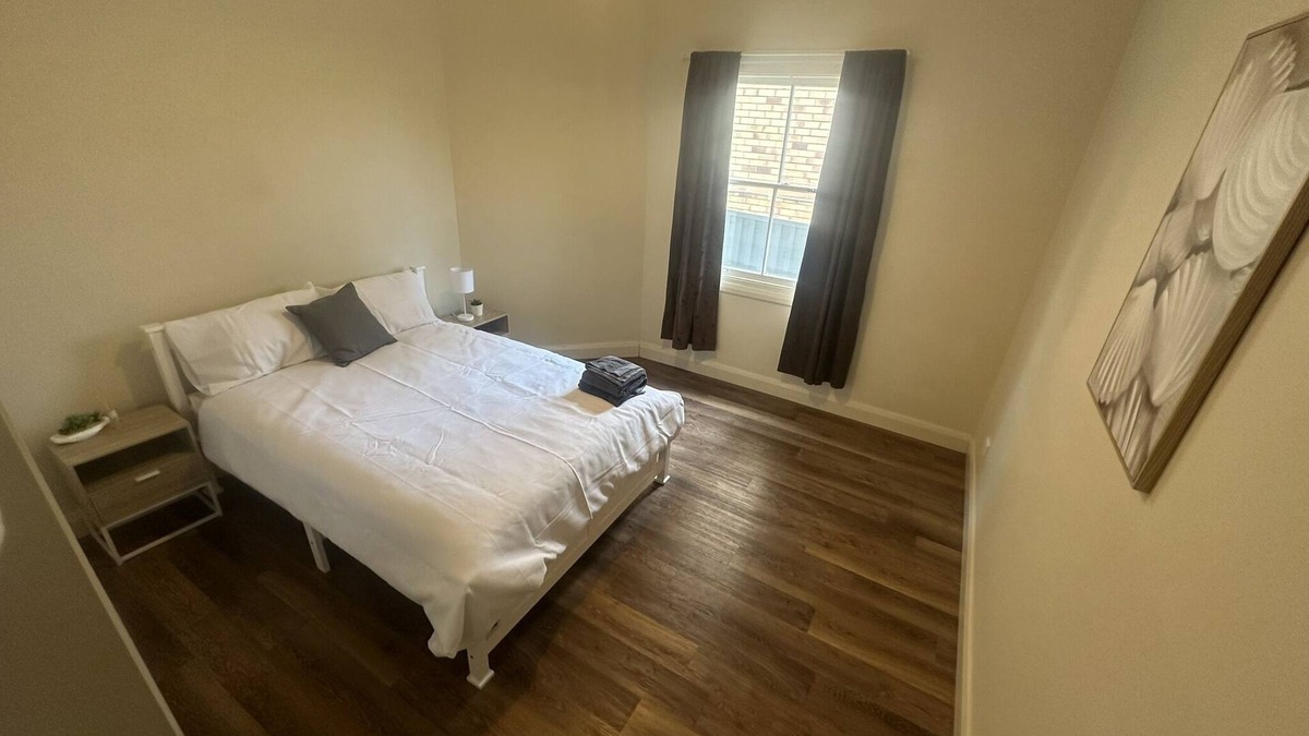 West Tamworth House | Location! Location! 3 Bedroom House West Tamworth
