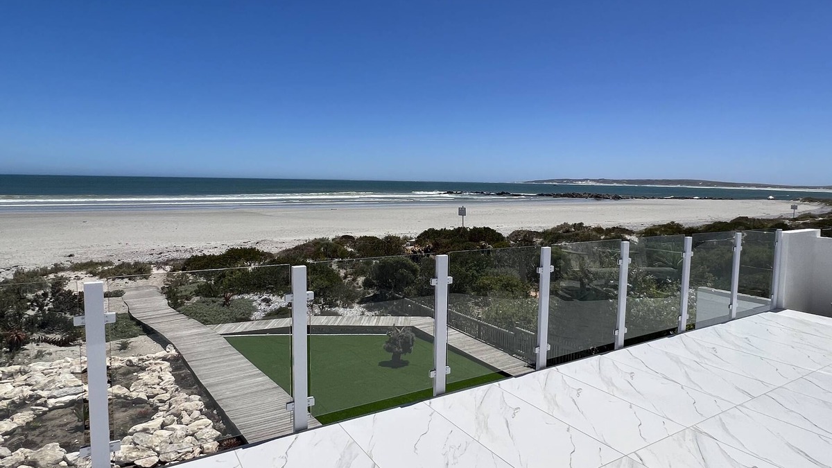 Paternoster Apartment | Location, location, location! Luxury with splendid views.