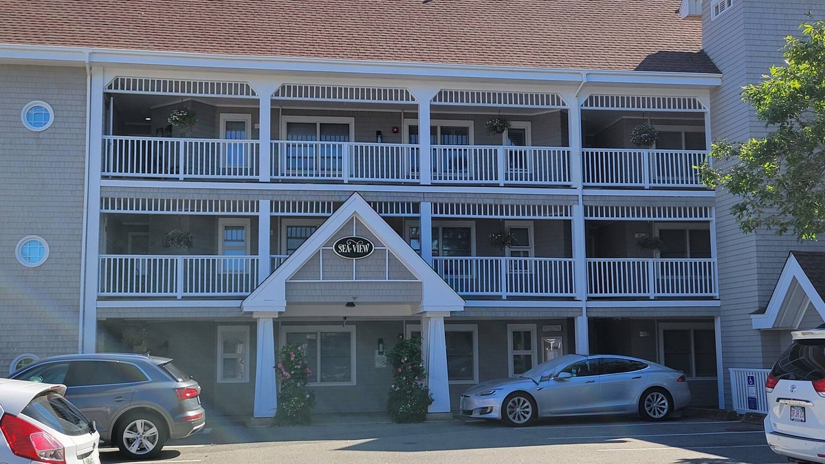 Oak Bluffs Condo | Location , Location , Location ! Walking distance to the beach.