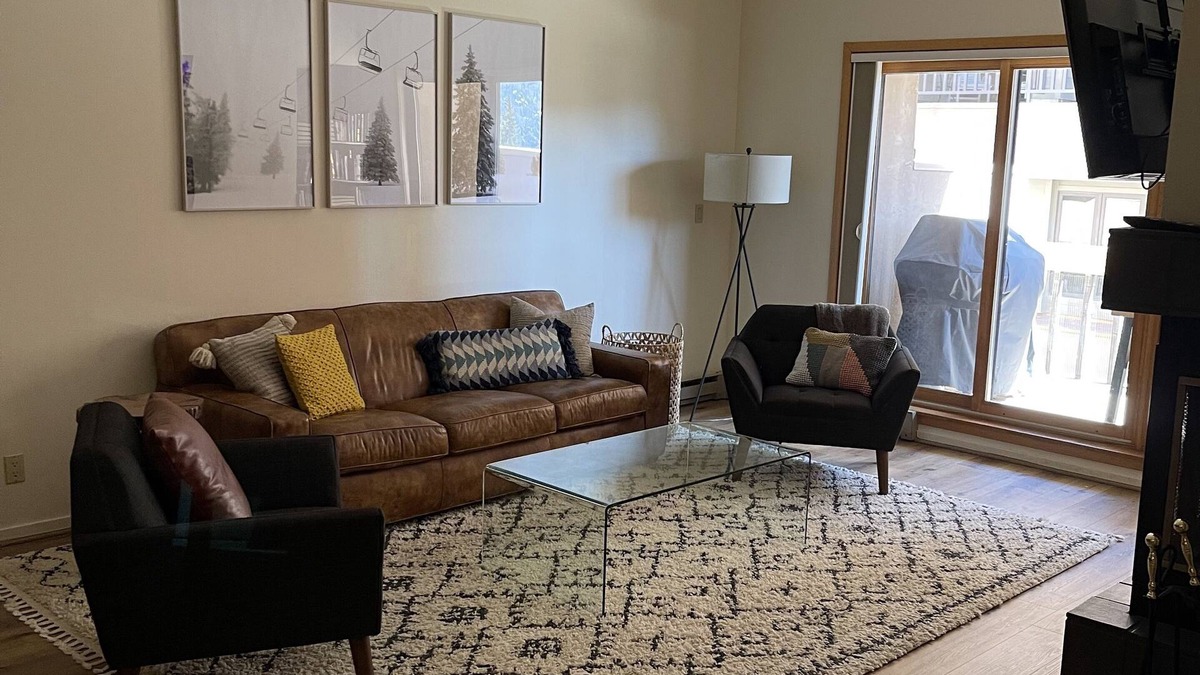 Purgatory Condo | Location location location! Pool & workout center amenities included in price!