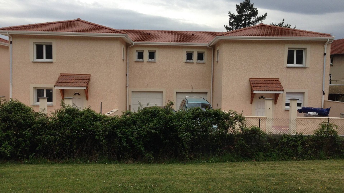 Roussillon-en-Isere Bed & Breakfast | Location Maison Meublée