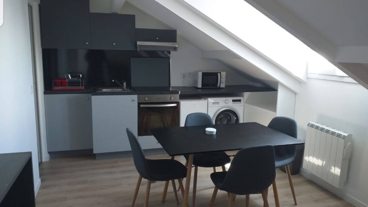 Pontault-Combault House | Location Meublée F2