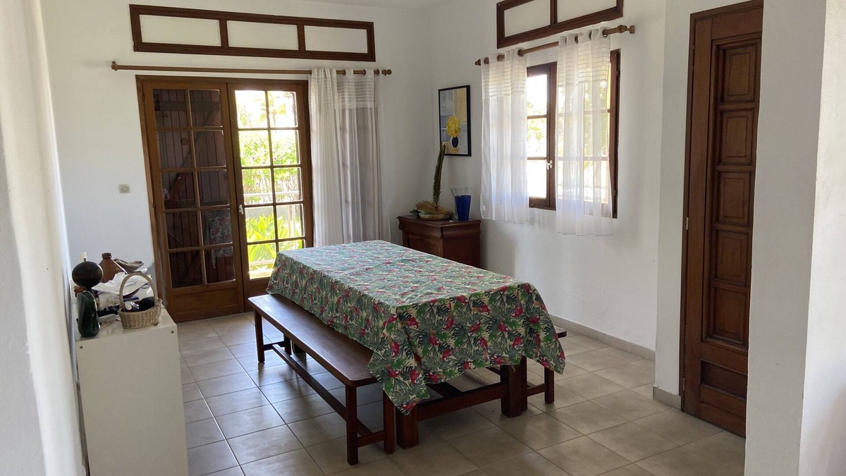 L'Autre-Bord Villa | Location Saisonnière Grand Espace Familial. Plage, Activités Nautiques à 5 mn
