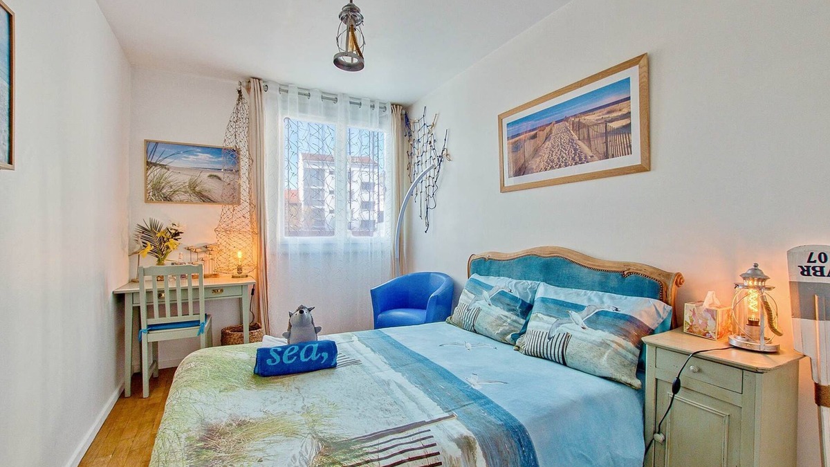Les Poulettes Apartment | “L’Océane”: relaxation and well-being! - Air conditioning and free/secure parking!
