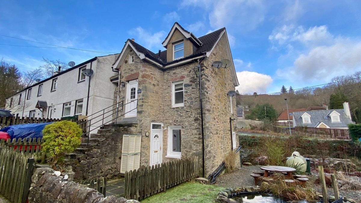 Tarbet Apartment | Loch Lomond 2 Bedroom Apartment