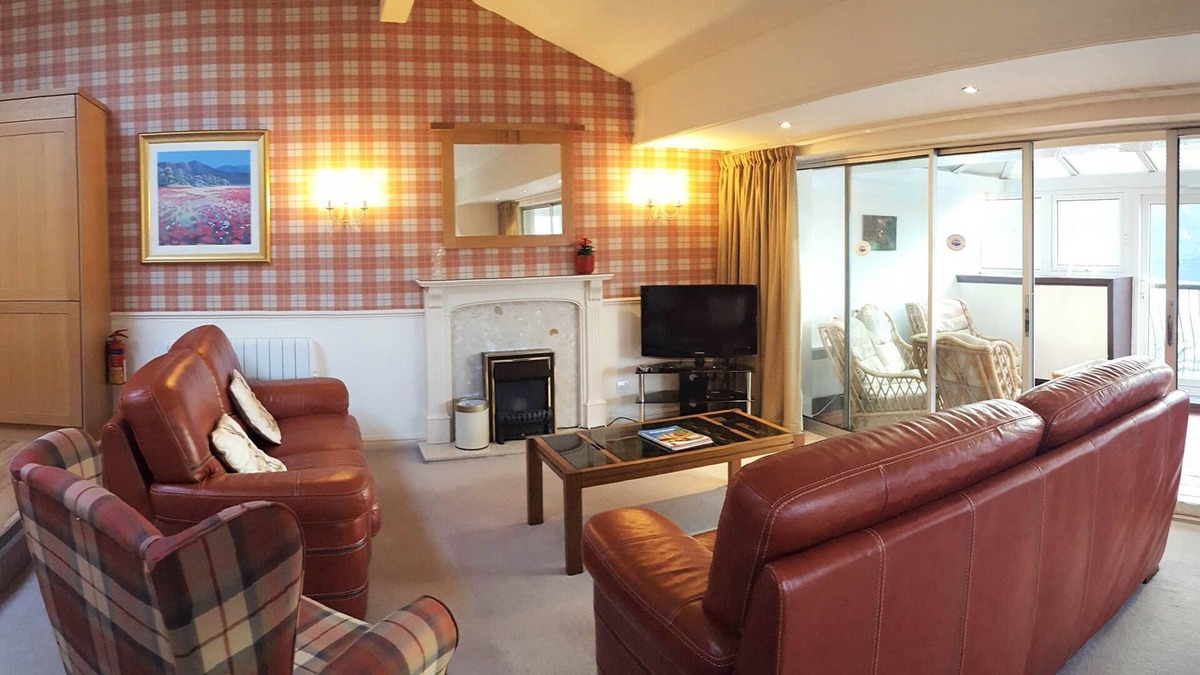 Kinloch Rannoch Cottage | Loch Rannoch Highland Lodge (44) - Retreat Group