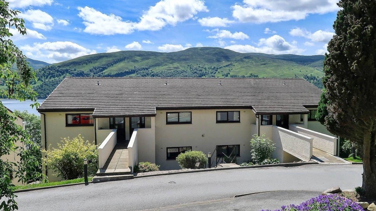 Kinloch Rannoch Cottage | Loch Rannoch Red Squirrel Lodge (6) - Retreat Group