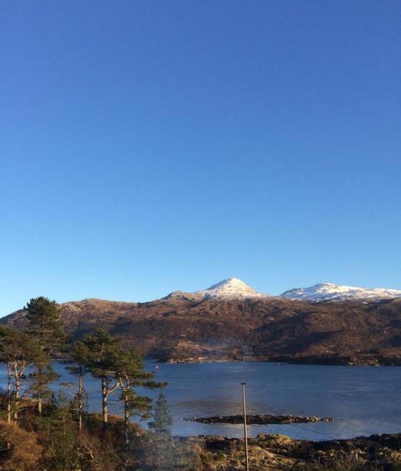 Nostie House | Lochalsh View en suite Kyle near Skye